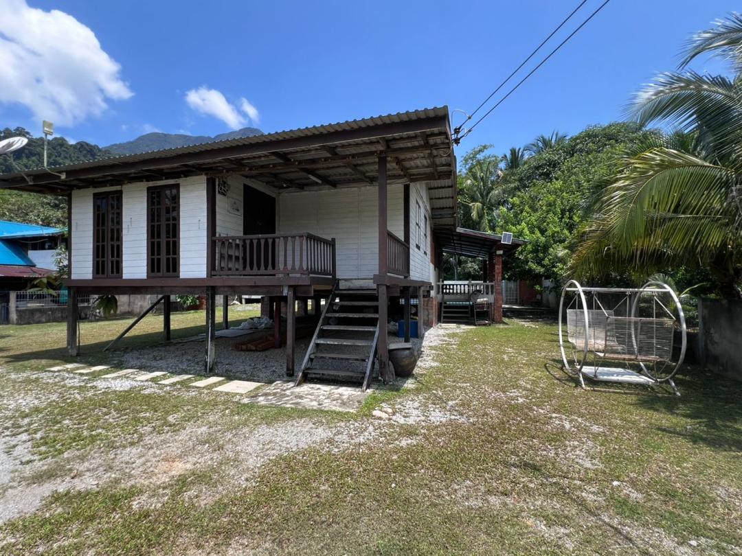 Santubong Family Homestay photo 7